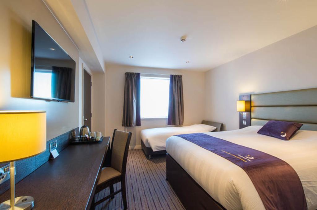 Premier Inn Manchester - Prestwich Kültér fotó