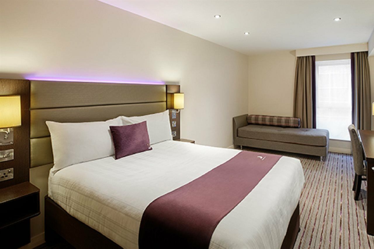 Premier Inn Manchester - Prestwich Kültér fotó