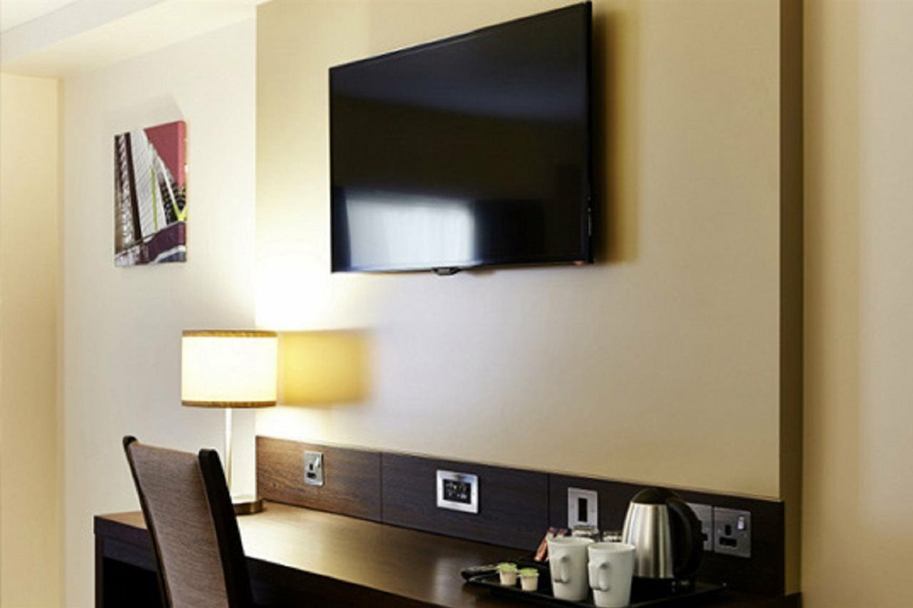 Premier Inn Manchester - Prestwich Kültér fotó
